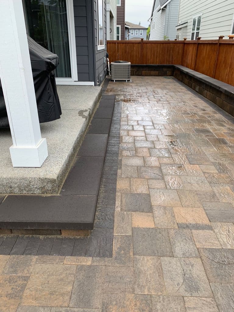 Kiawah Island porcelain courtyard